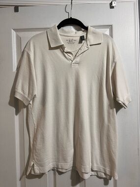 GAP Men's Cream Polo Shirt